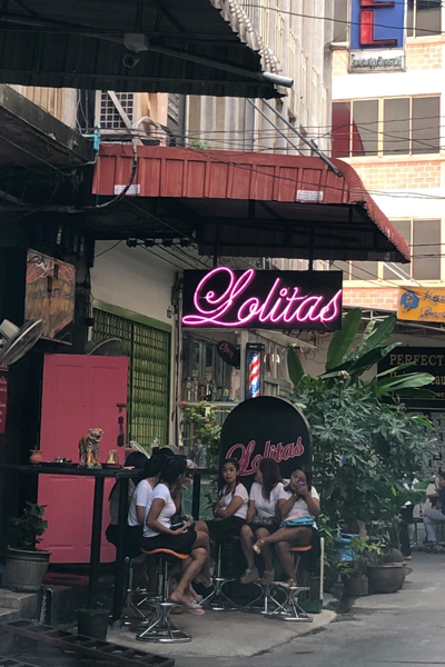 lolita's BJ bar