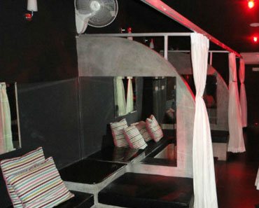 Review of 007 Club in Pattaya Thailand