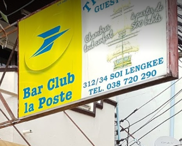 Bar Club la Poste Pattaya sign