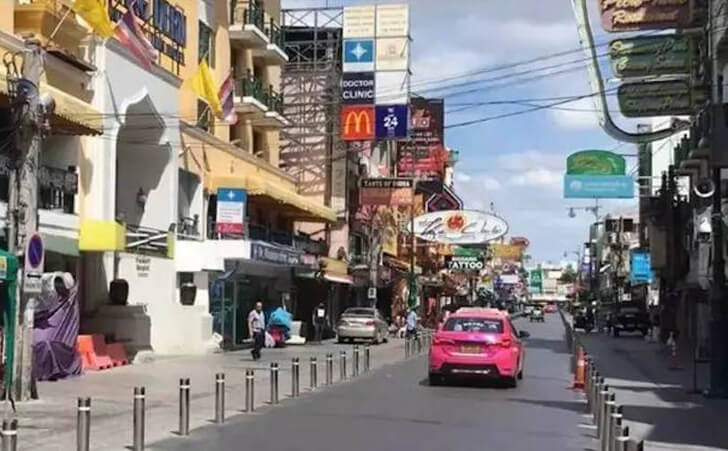 empty streets in Thailand during Covid-19