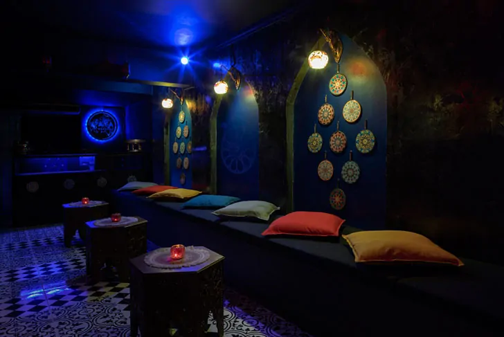 thailand massage parlor lounge