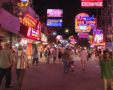 walking street pattaya empty