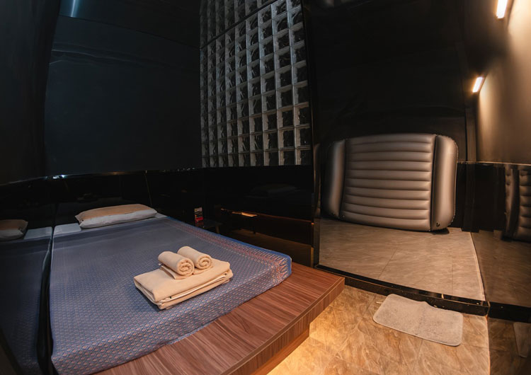 Dozo massage bangkok room