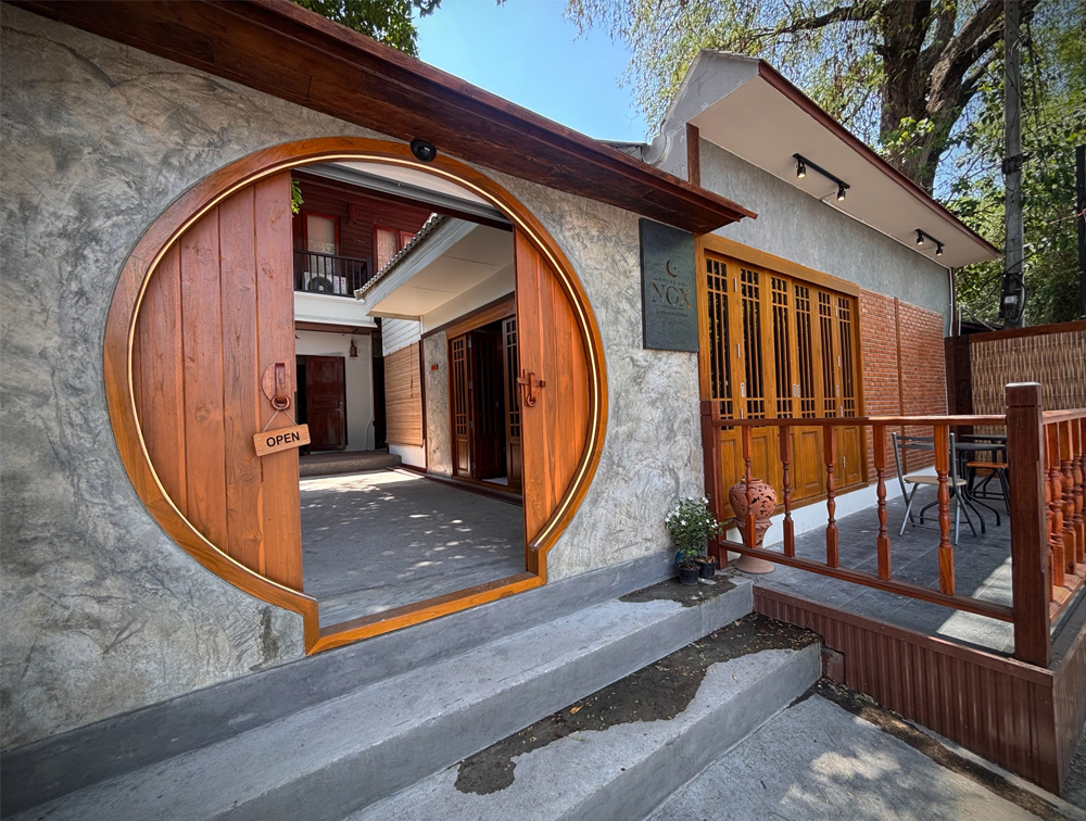 house of nox entrance