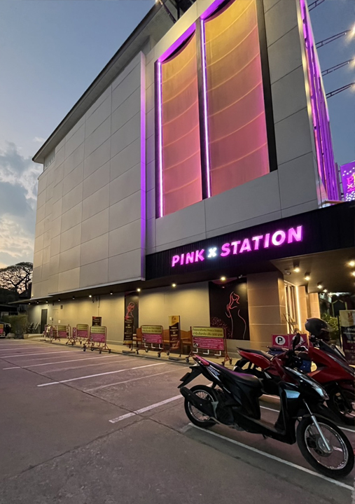 pinkxstation chiang mai building